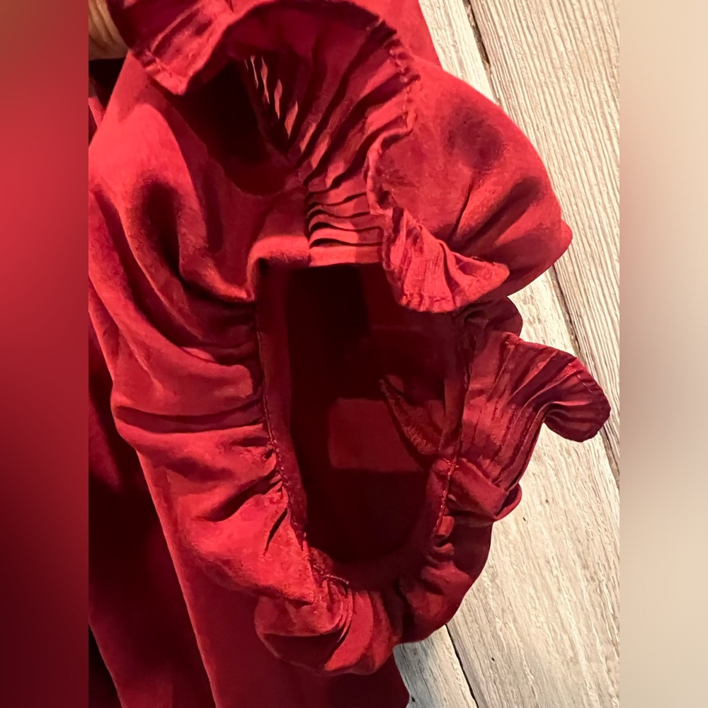 Est1946 Dark Red Flowy Blouse - Picture 6 of 9